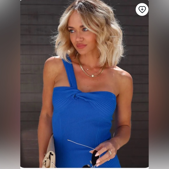 Vici Medina Ribbed Knit One-Shoulder Dress - Picture 2 of 5